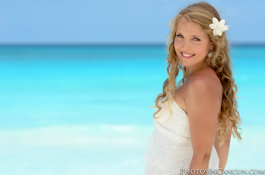 Photos In Cancun – Trash Your Dress Mexico